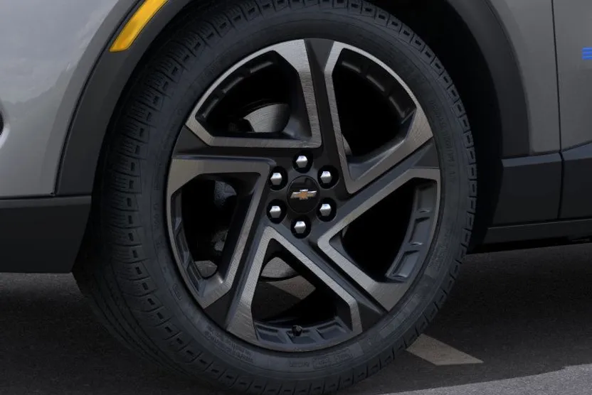 2026 Chevrolet Equinox LT photo 1