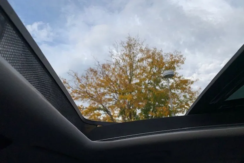 2022 Kia K5 EX photo 1