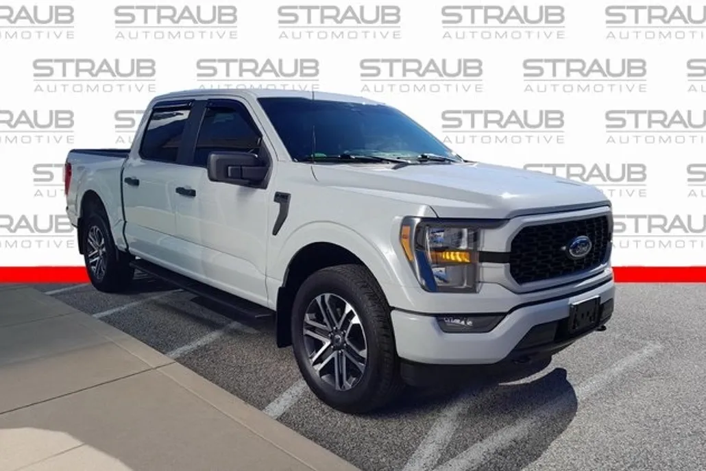 2023 Ford F-150 XL photo 1