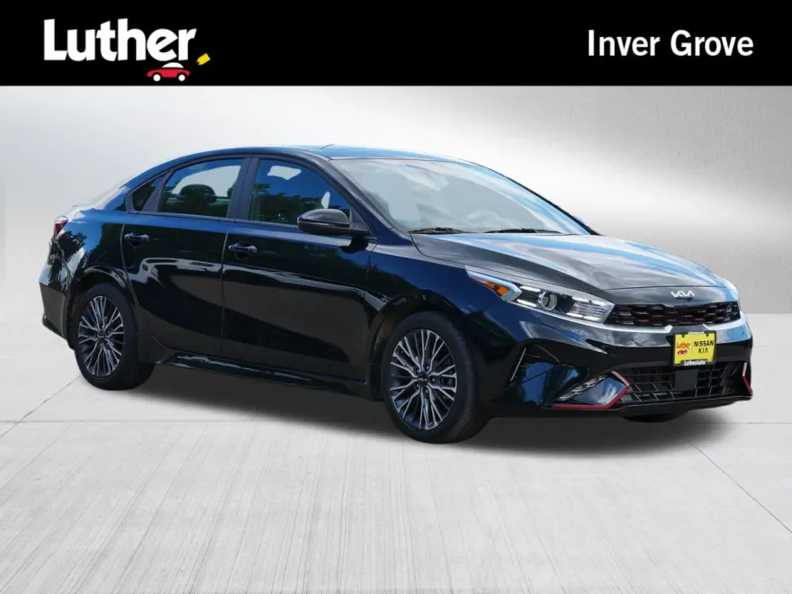 2024 Kia Forte GT-Line photo 1
