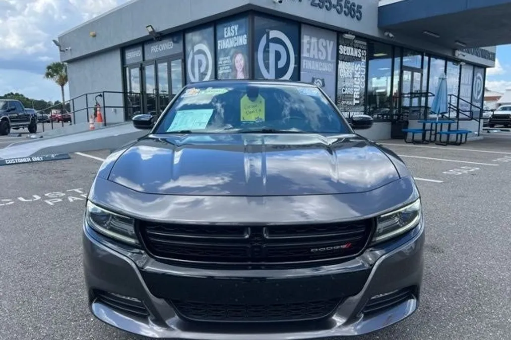 2018 Dodge Charger GT photo 1