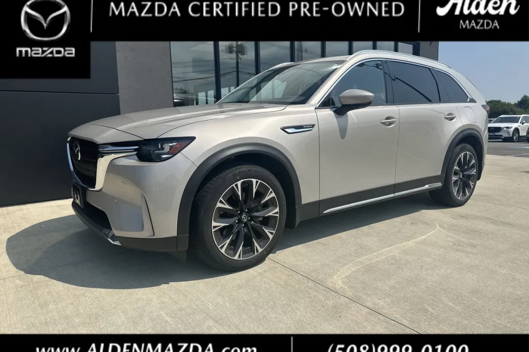 2024 Mazda CX-90 Premium photo 1