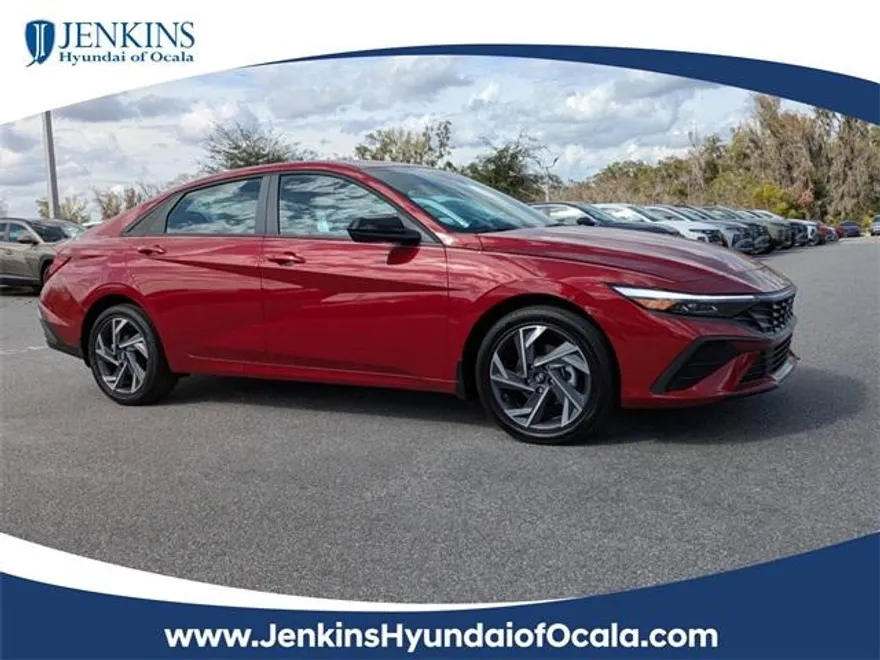 2025 Hyundai Elantra Hybrid SEL Sport photo 1
