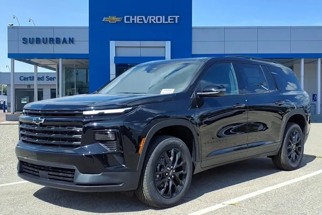 2026 Chevrolet Traverse photo 1