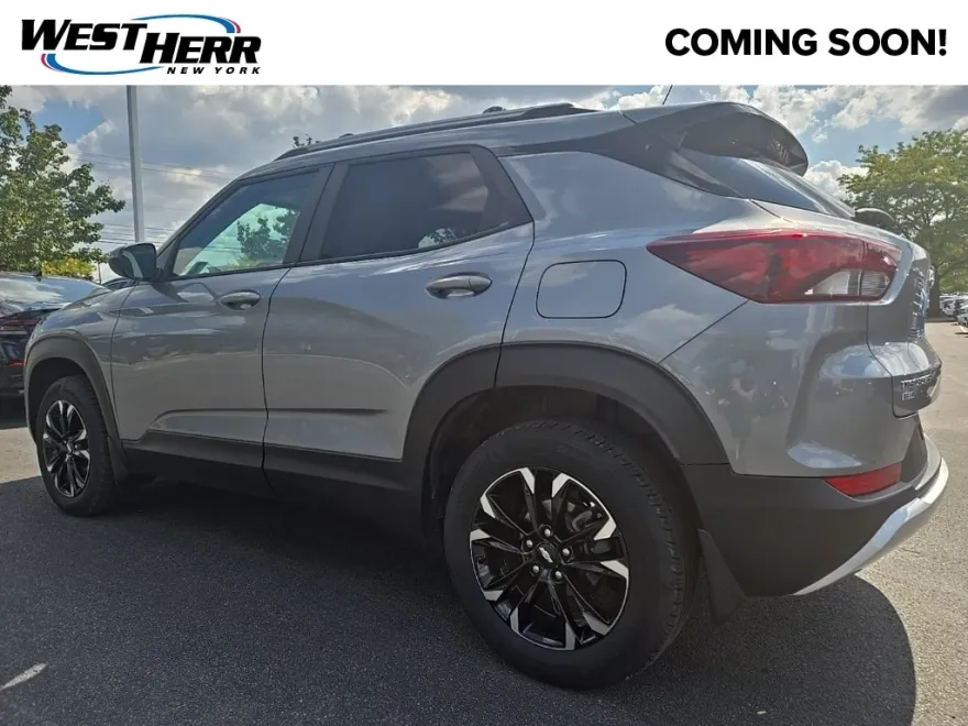 2023 Chevrolet Trailblazer LT photo 1