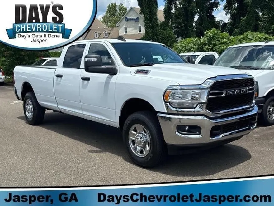 2023 Ram 2500 Tradesman photo 1