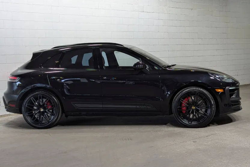 2026 Porsche Macan GTS photo 1
