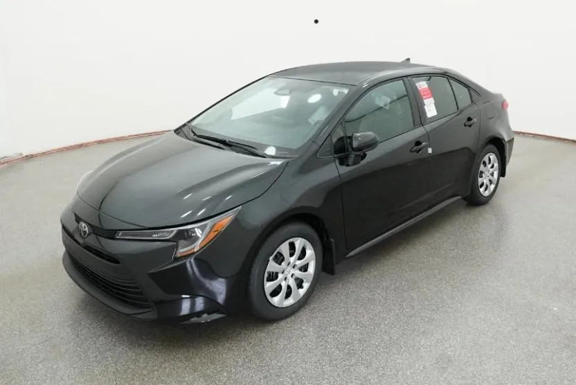 2026 Toyota Corolla LE photo 1
