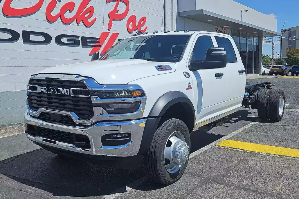 2026 Ram 5500 Tradesman photo 1