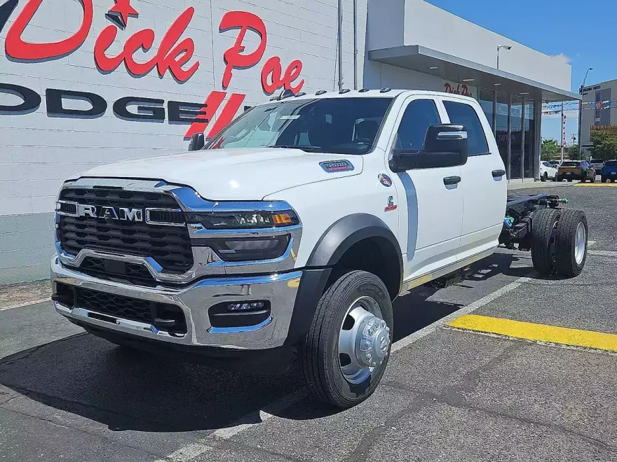 2026 Ram 5500 Tradesman photo 1