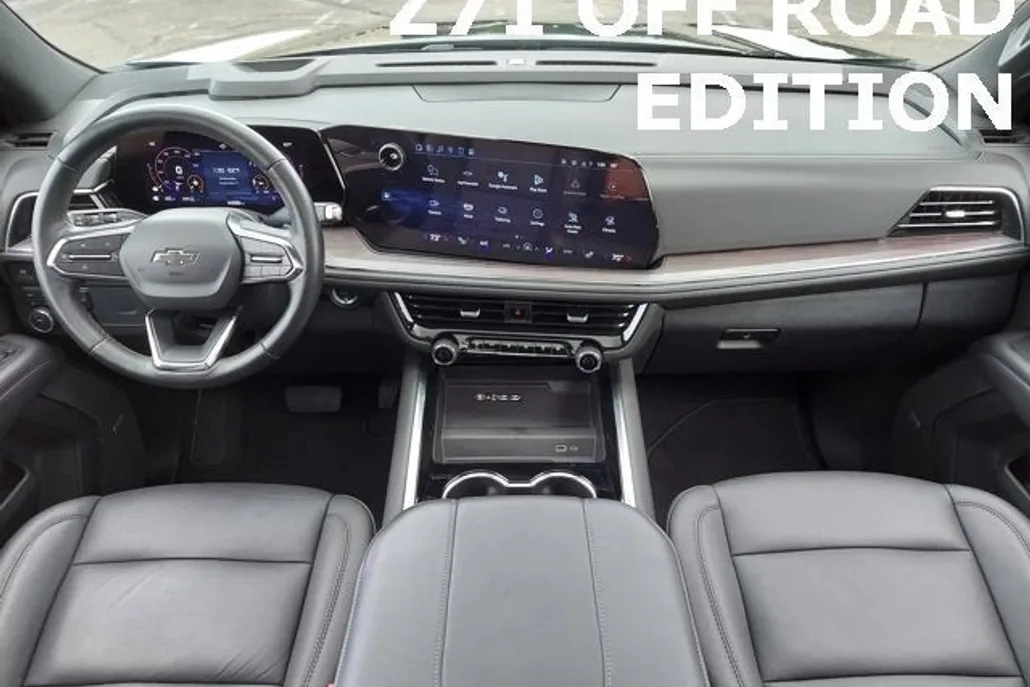 2025 Chevrolet Tahoe Z71 photo 1