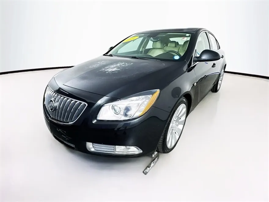 2011 Buick Regal CXL Turbo photo 1