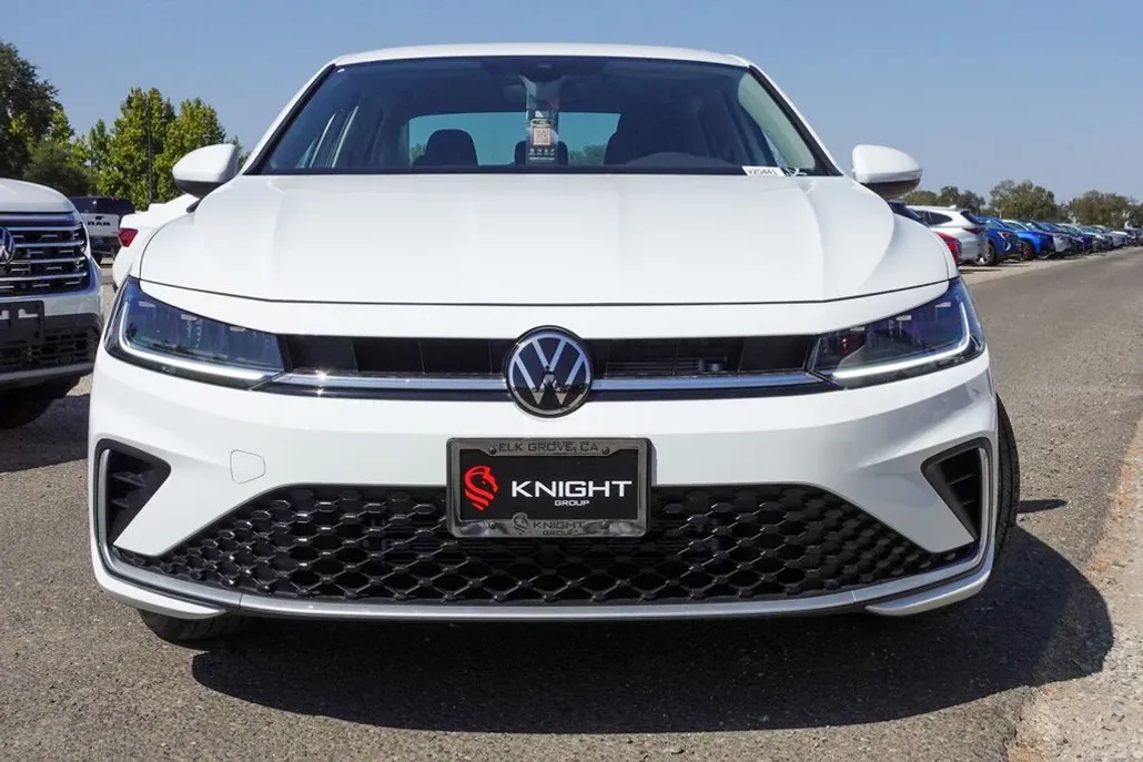 2025 Volkswagen Jetta 1.5T S photo 1