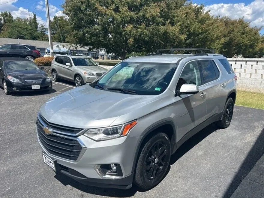 2018 Chevrolet Traverse Cloth 1LT photo 1