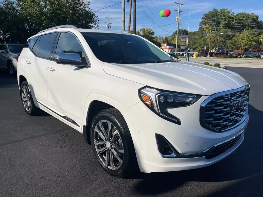2020 Gmc Terrain Denali photo 1