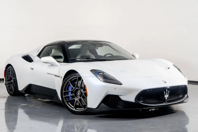 2023 Maserati MC20 Base Cielo photo 1