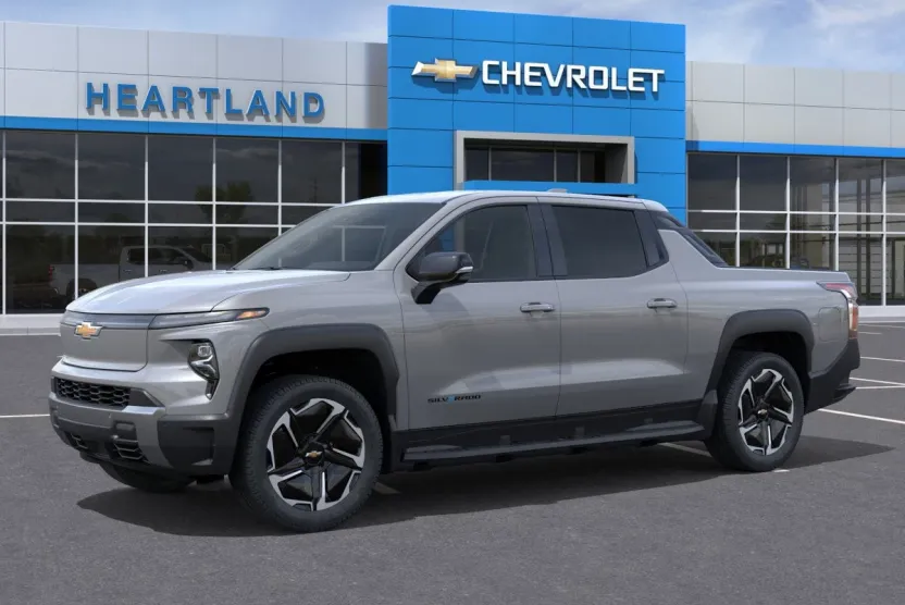 2026 Chevrolet Silverado EV LT photo 1