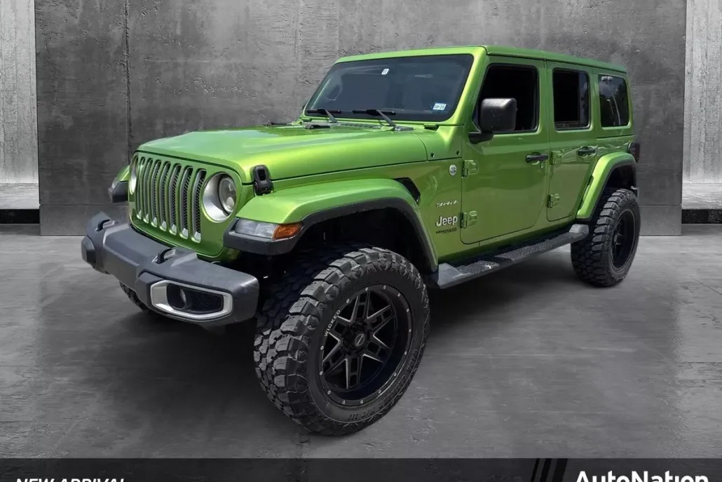 2020 Jeep Wrangler Unlimited Sahara photo 1