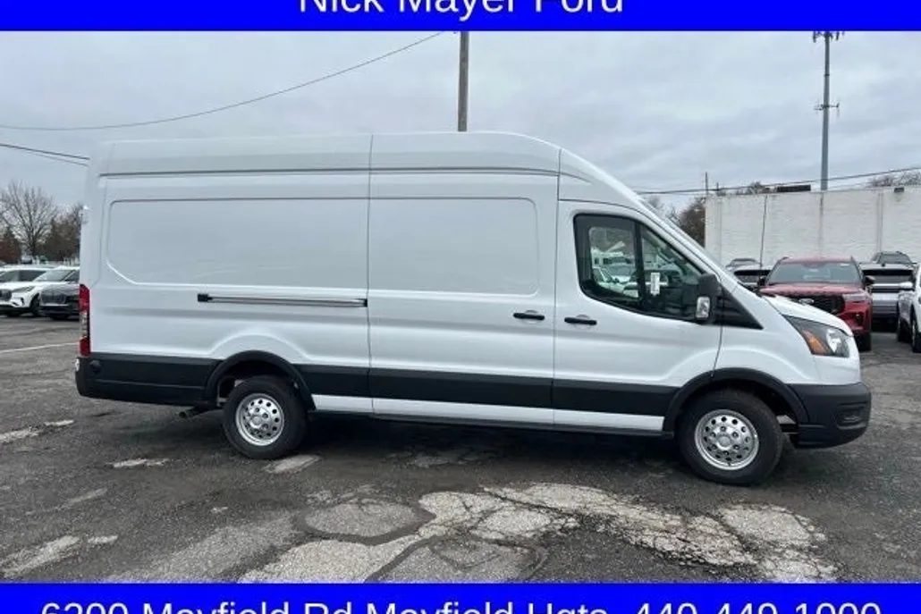 2025 Ford Transit Cargo photo 1