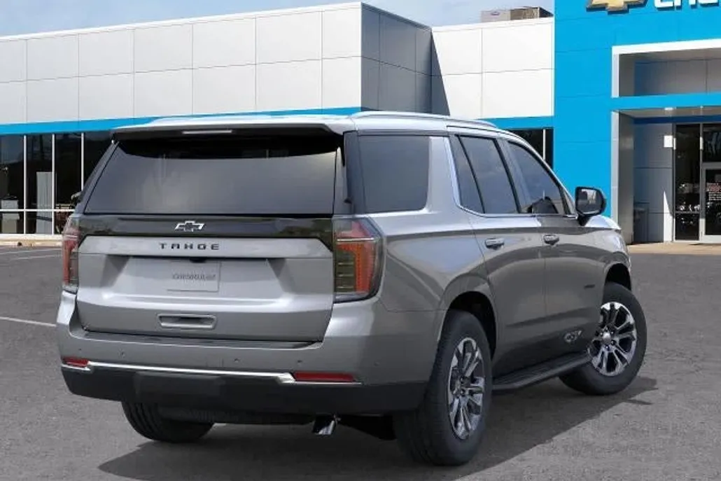 2026 Chevrolet Tahoe LS photo 1