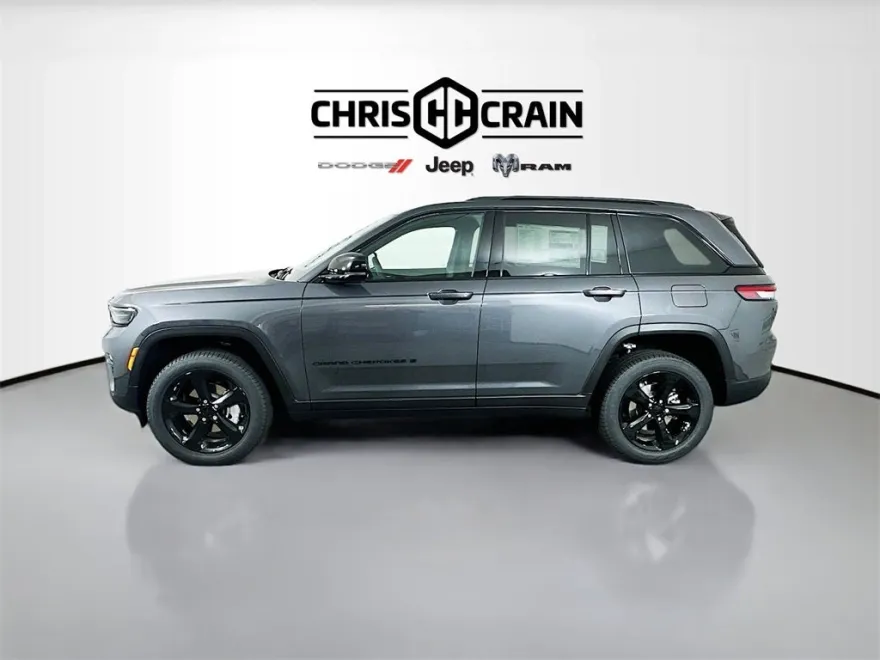 2025 Jeep Grand Cherokee Limited photo 1