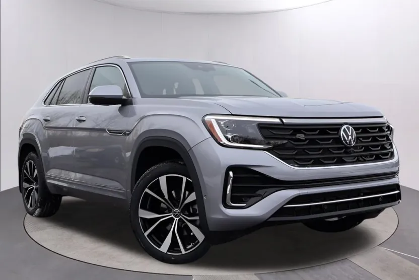 2025 Volkswagen Atlas Cross Sport SEL Premium R-Line photo 1