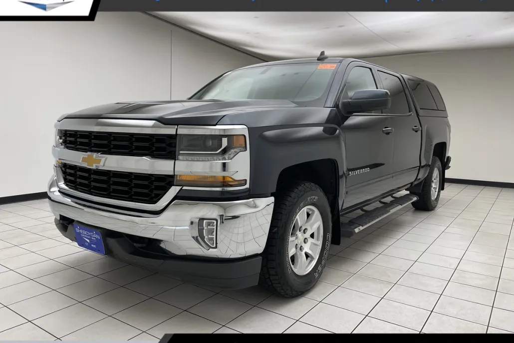 2018 Chevrolet Silverado 1500 LT photo 1