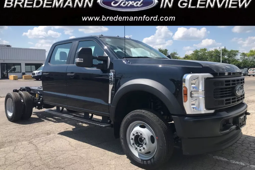 2024 Ford F-450 photo 1