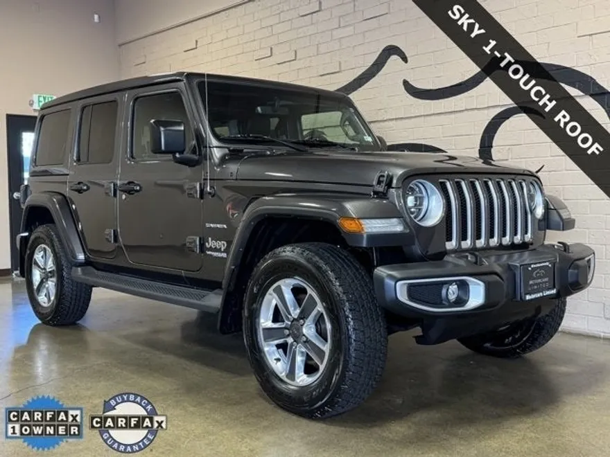 2022 Jeep Wrangler Unlimited Sahara photo 1