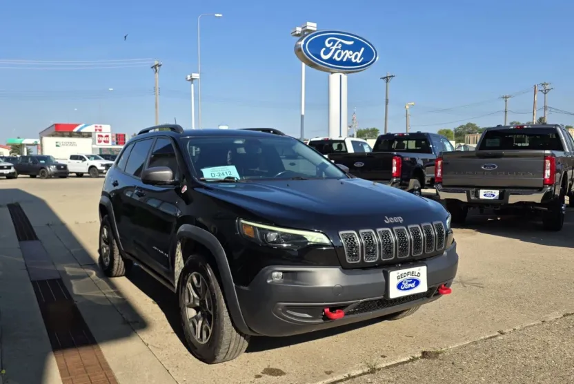 2020 Jeep Cherokee Trailhawk photo 1