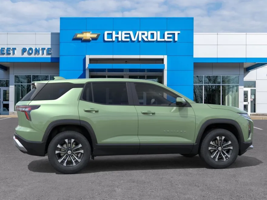 2026 Chevrolet Equinox LT photo 1