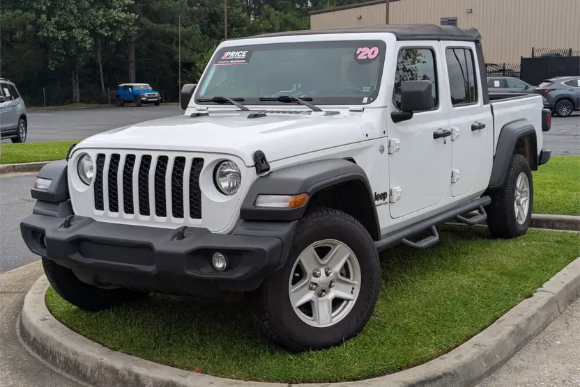2020 Jeep Gladiator Sport S photo 1