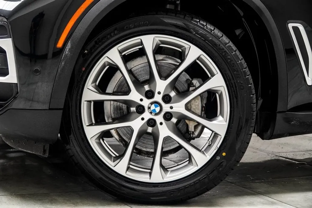 2023 Bmw X5 sDrive40i photo 1