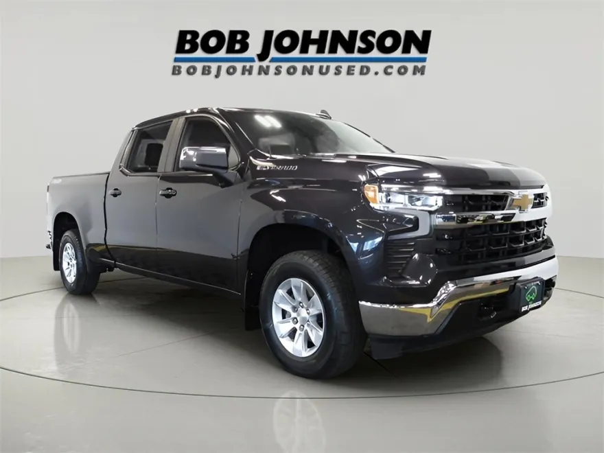 2022 Chevrolet Silverado 1500 LT photo 1