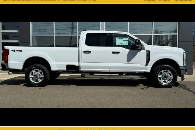 2026 Ford F-350 XL photo 1