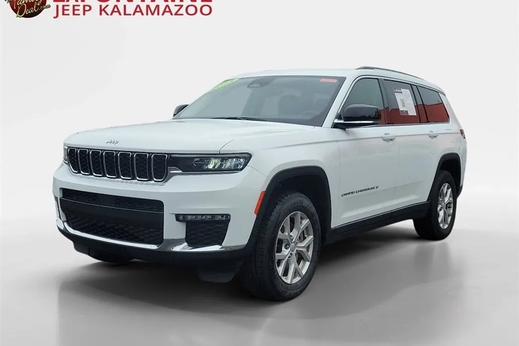 2023 Jeep Grand Cherokee Limited photo 1