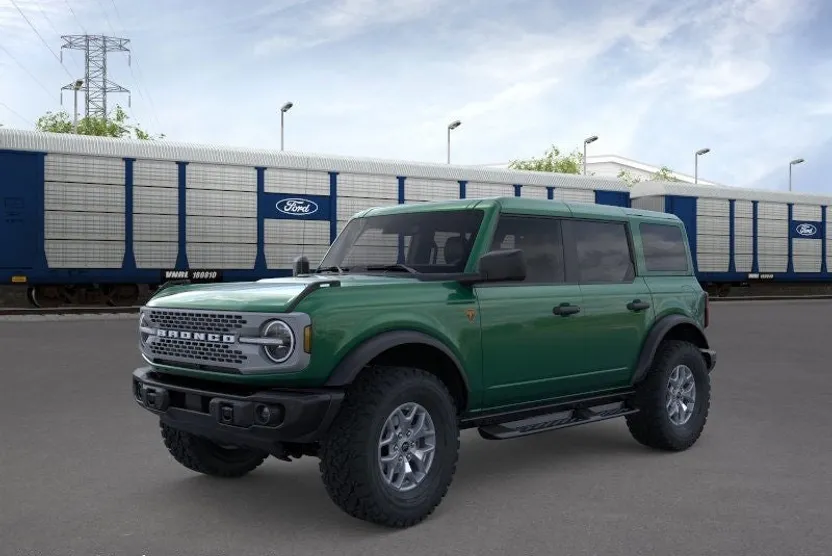 2025 Ford Bronco Badlands photo 1