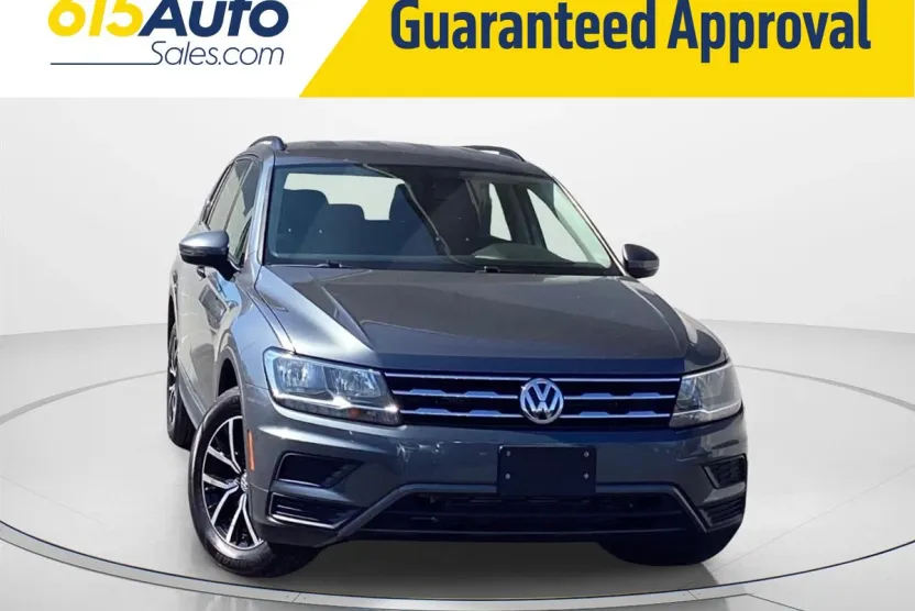 2021 Volkswagen Tiguan SE photo 1