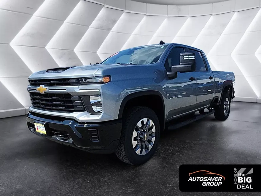 2025 Chevrolet Silverado 2500HD Custom photo 1