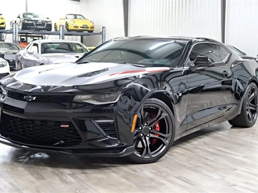 2018 Chevrolet Camaro 1SS Coupe photo 1