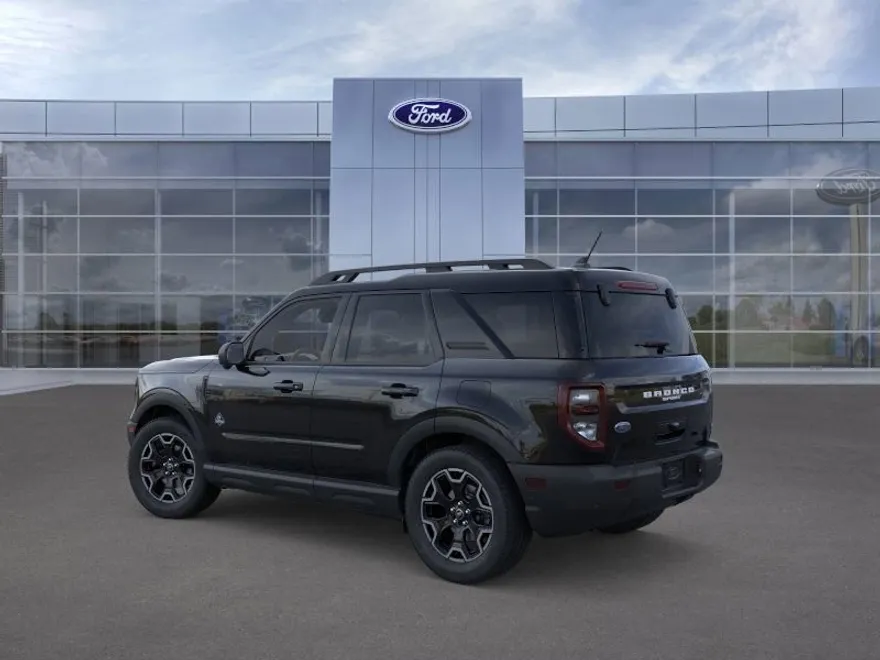 2025 Ford Bronco Sport Outer Banks photo 1