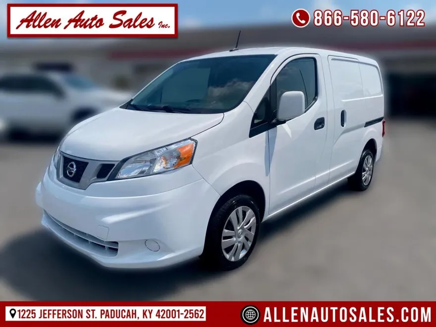 2021 Nissan NV200 SV photo 1