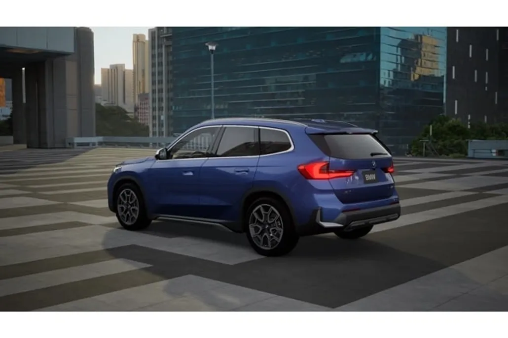 2025 Bmw X1 XDrive28i photo 1