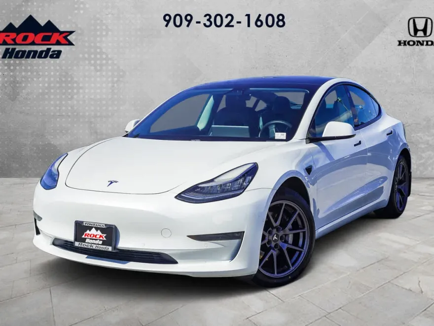 2021 Tesla Model 3 Long Range photo 1