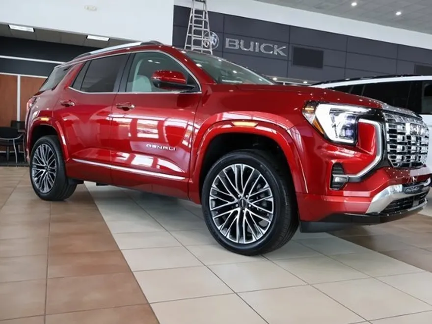 2026 Gmc Terrain Denali photo 1