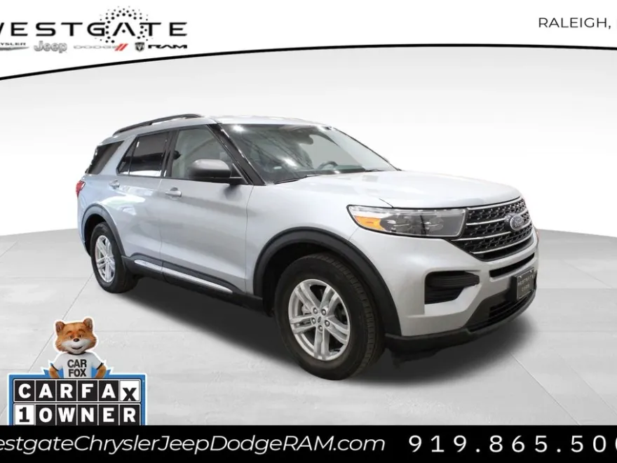 2022 Ford Explorer XLT photo 1