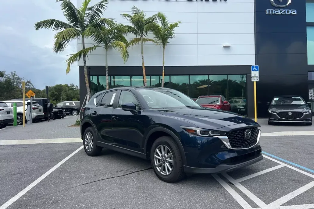 2022 Mazda CX-5 2.5 S Preferred photo 1