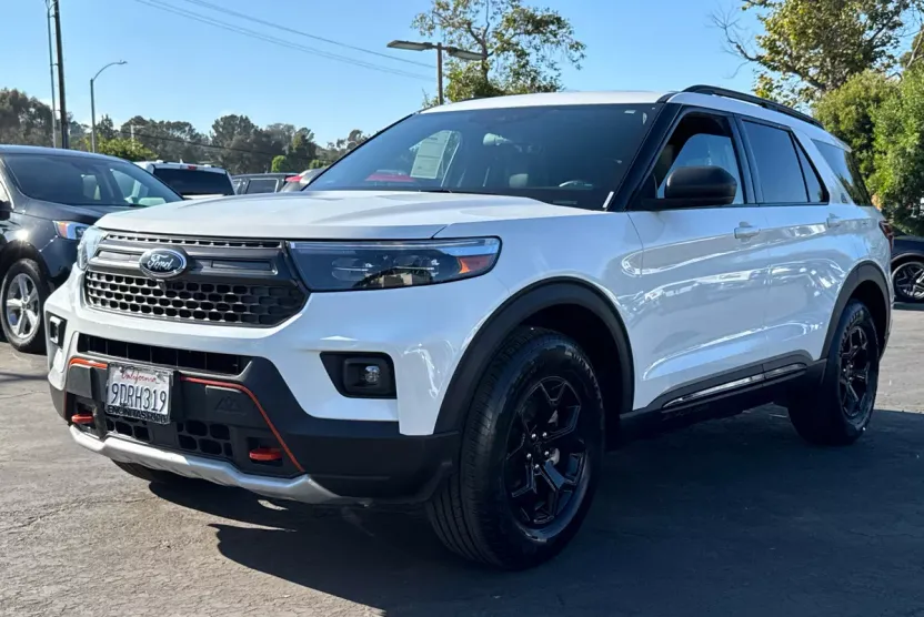 2022 Ford Explorer Timberline photo 1