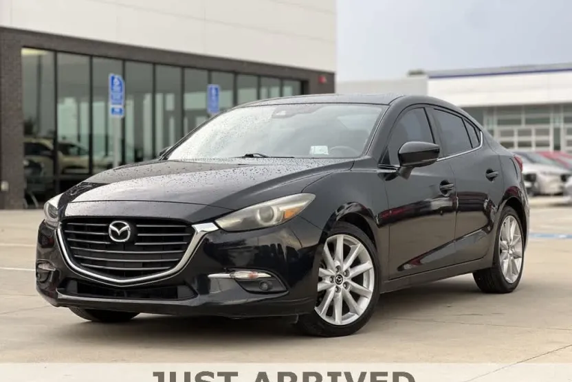 2017 Mazda Mazda3 Grand Touring photo 1