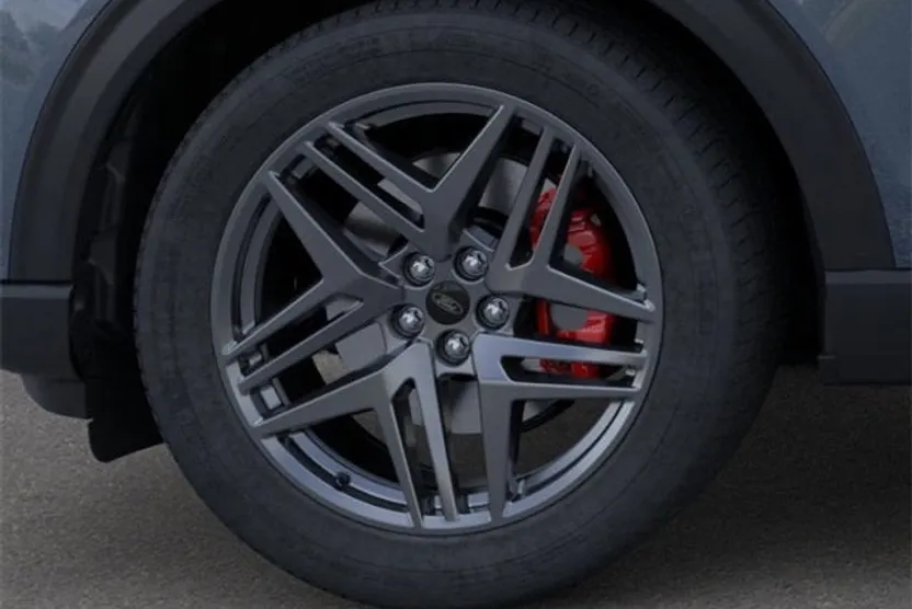 2025 Ford Explorer ST photo 1